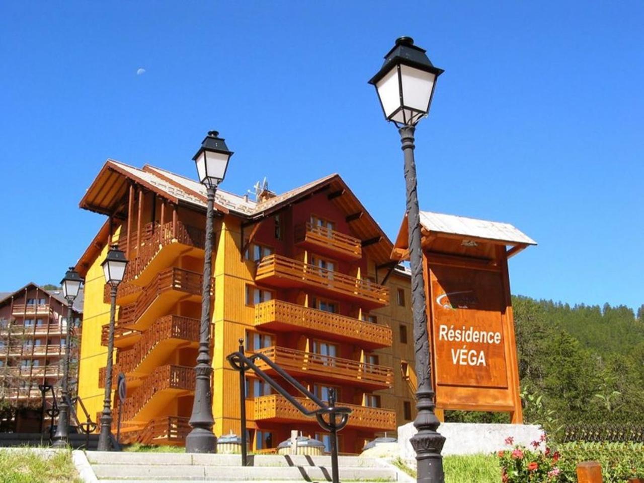 Vacanceole - Residence Vega Ризул Екстериор снимка