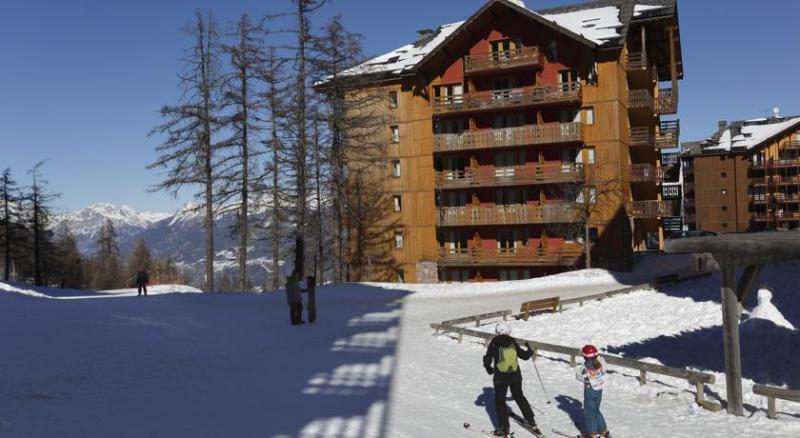Vacanceole - Residence Vega Ризул Екстериор снимка